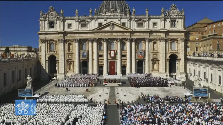 Mấy tuổi mới làm thánh được?