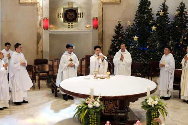 Mừng lễ Đức Maria Vô Nhiễm Nguyên Tội – Bổn mạng Trung tâm Thần học Sedes Sapientiae