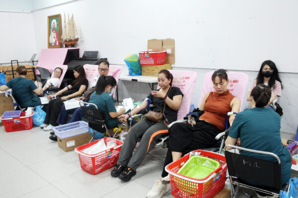 NGHĨA CỬ YÊU THƯƠNG NGHĨA CỬ YÊU THƯƠNG