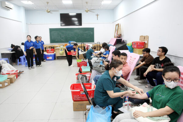 NGHĨA CỬ YÊU THƯƠNG NGHĨA CỬ YÊU THƯƠNG