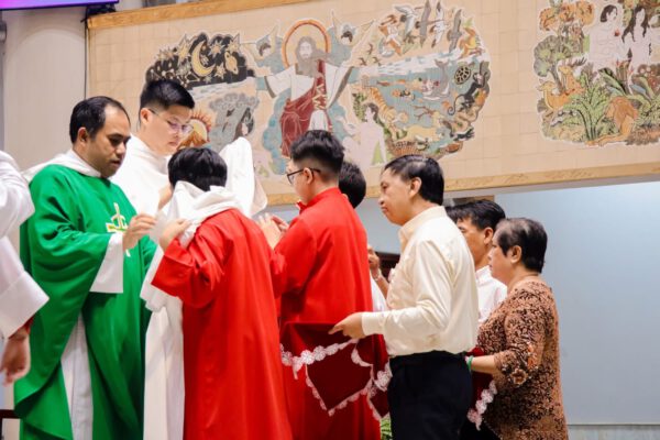 BAN LỄ SINH MỪNG LỄ BỔN MẠNG