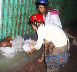 Noel 2009 : Người nghèo được Chúa dủ thương