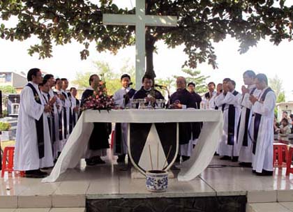 Thánh lễ tại đất thánh Giáo xứ Đaminh