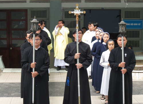 Học viện Sedes Sapientiae mừng bổn mạng 2013