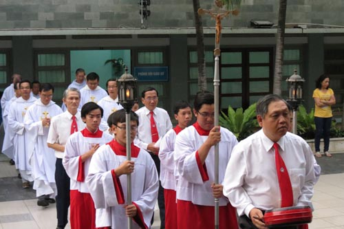 Thánh lễ đặc biệt cầu cho các bệnh nhân 2014