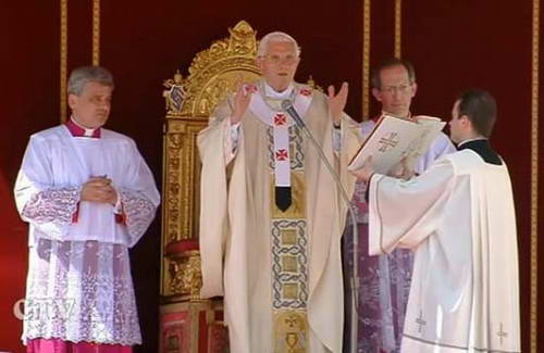 Tường thuật lễ suy tôn Chân phước Gioan Phaolô II