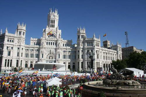 Thánh Lễ Khai Mạc Quốc Tế Giới Trẻ Madrid
