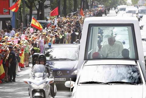 Đức Thánh Cha Đã Đến Madrid