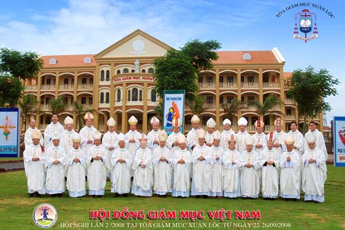 Slides : Chân dung 107 giám mục Việt Nam