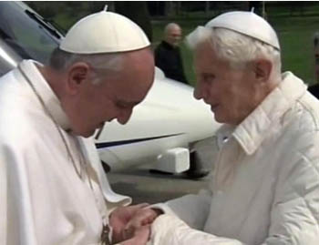 Cuộc gặp lịch sử chưa từng có giữa hai vị Giáo hoàng